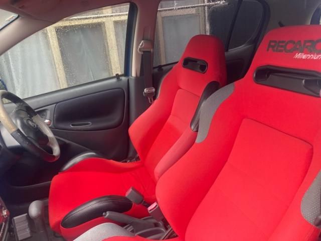 TOYOTA VITZ 2001 Image 31