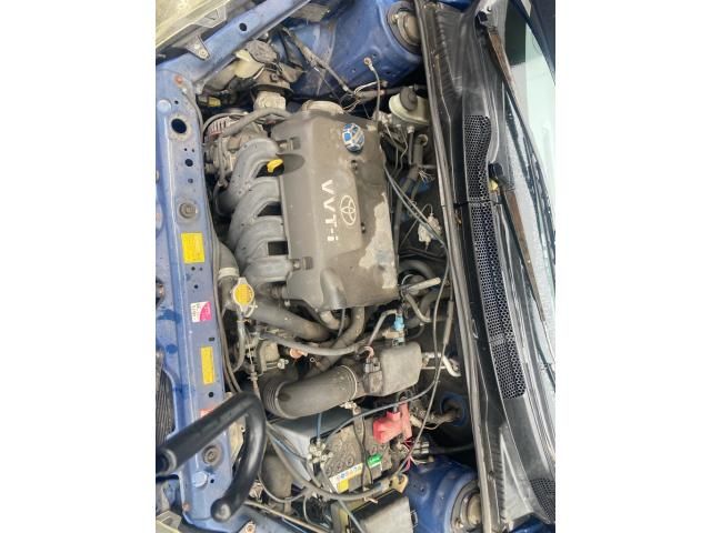 TOYOTA VITZ 2001 Image 31