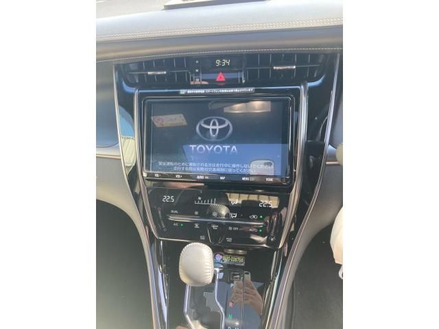 TOYOTA HARRIER 2WD 2020 Image 31