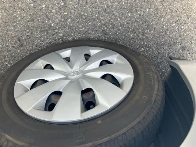 TOYOTA AQUA 2012 Image 31