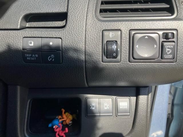 NISSAN SERENA  S-HYBRID 2013 Image 31