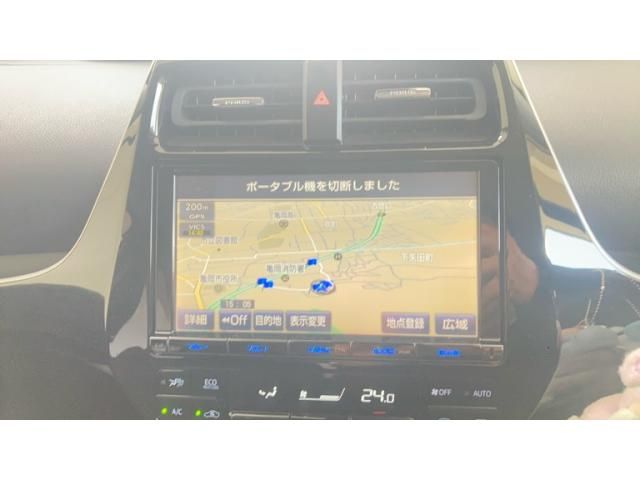 TOYOTA PRIUS 2017 Image 31