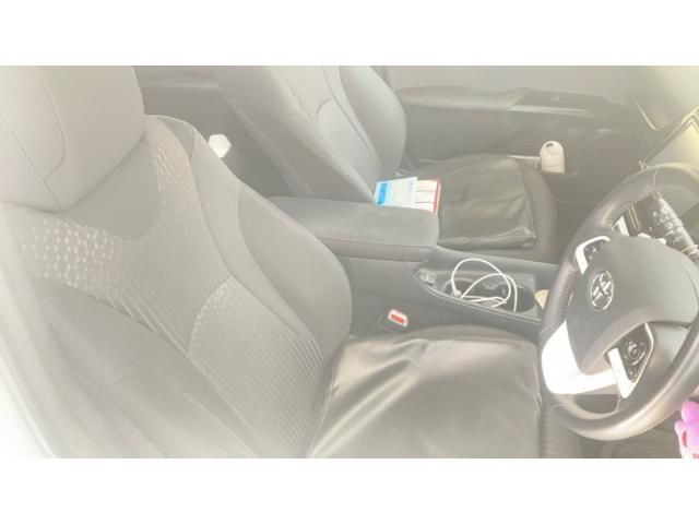 TOYOTA PRIUS 2017 Image 31