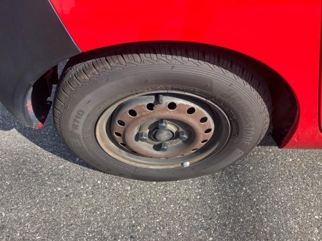 DAIHATSU ESSE 2009 Image 31