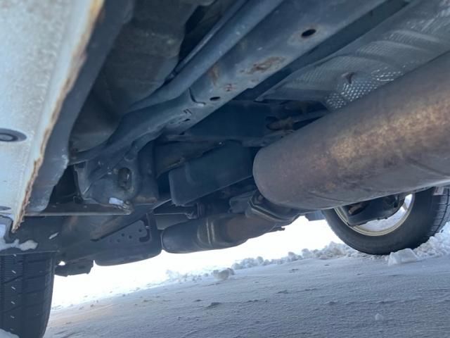 TOYOTA ESTIMA  4WD 2011 Image 31