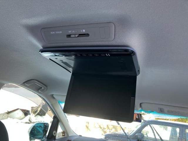 TOYOTA ESTIMA  4WD 2011 Image 31