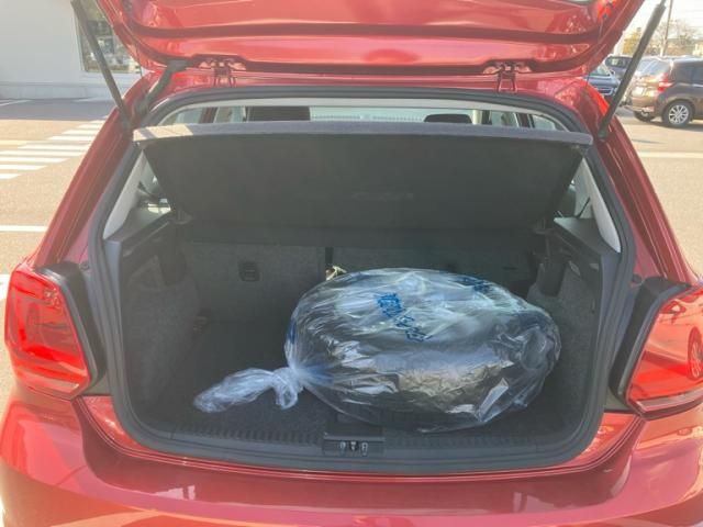 VOLKSWAGEN POLO 2014 Image 31