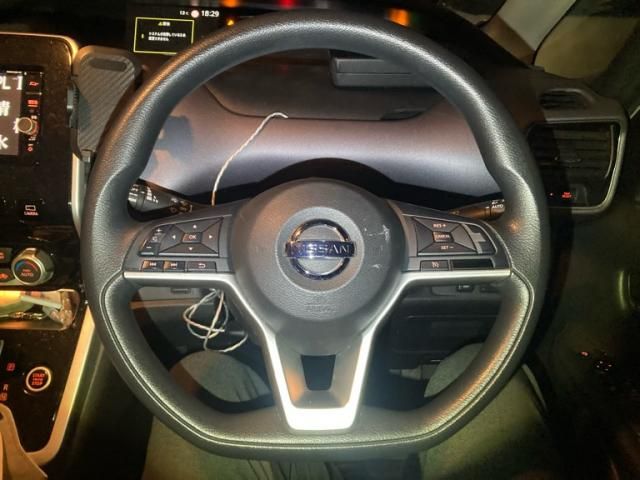 NISSAN SERENA  S-HYBRID 2018 Image 31