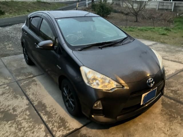 TOYOTA AQUA 2012 Image 31