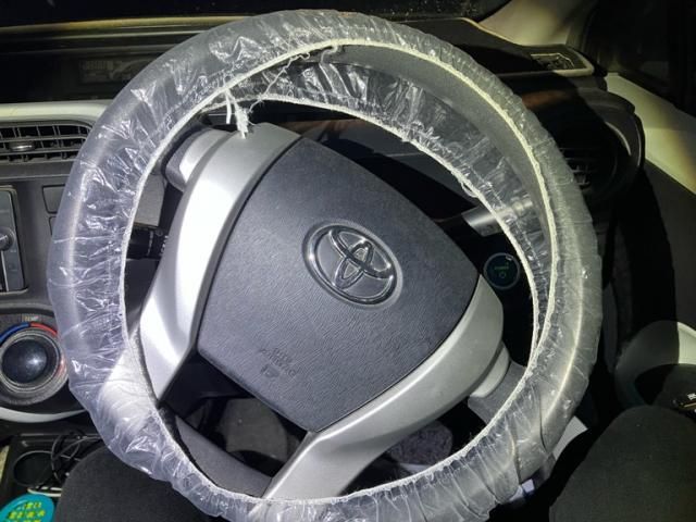 TOYOTA AQUA 2012 Image 31