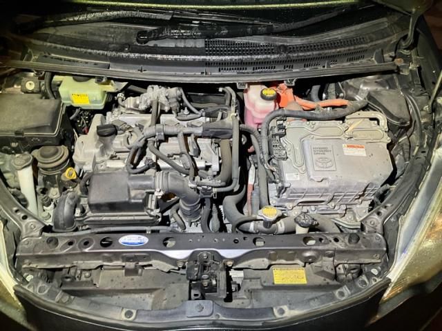 TOYOTA AQUA 2012 Image 31