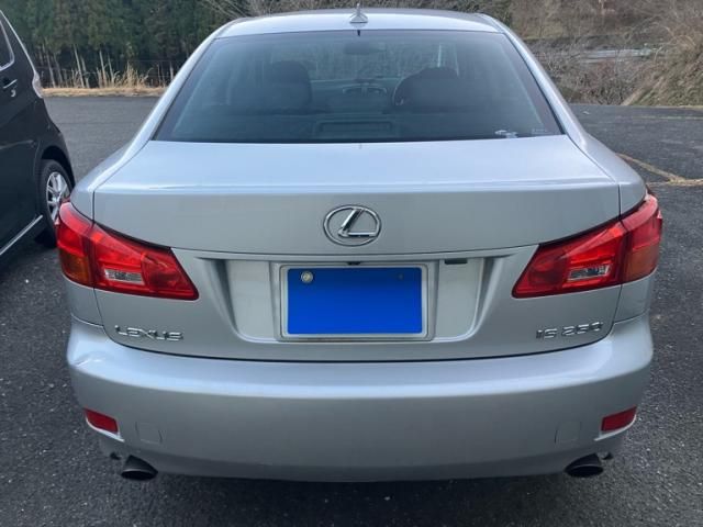 TOYOTA LEXUS IS250 2005 Image 31