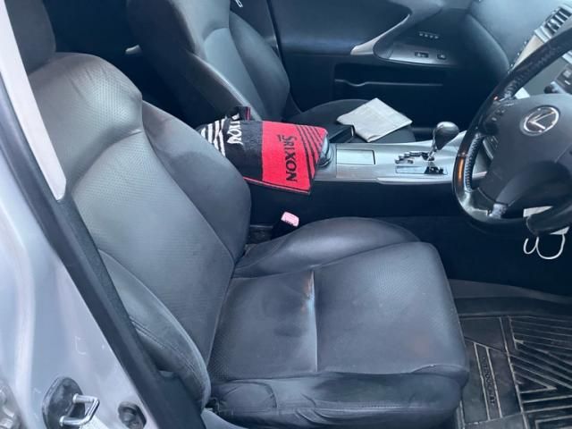TOYOTA LEXUS IS250 2005 Image 31