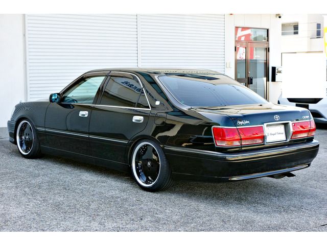 TOYOTA CROWN SEDAN 2002 Image 31