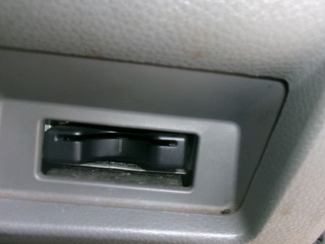 NISSAN NV350 CARAVAN 4WD 2016 Image 31