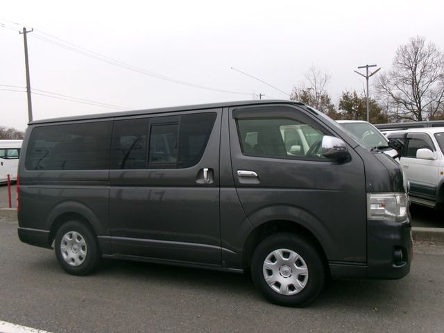 TOYOTA HIACE VAN 4WD 2013 Image 31