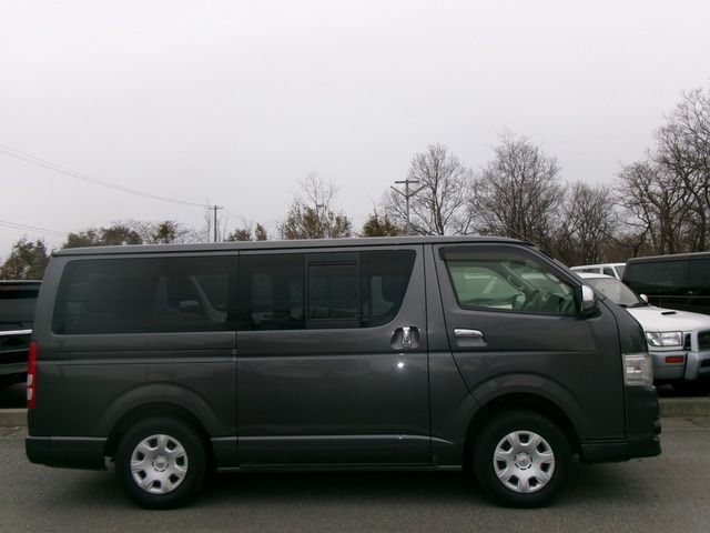TOYOTA HIACE VAN 4WD 2013 Image 31