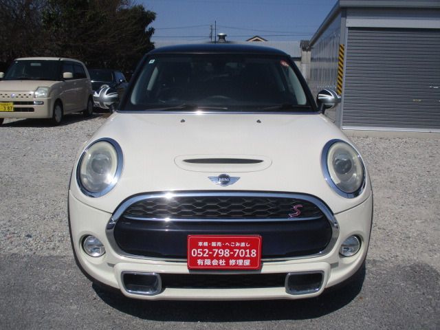 BMW MINI COOPER S 2015 Image 31