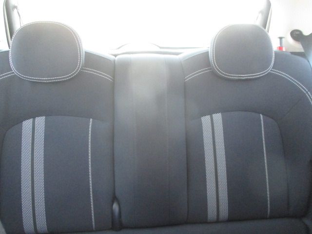 BMW MINI COOPER S 2015 Image 31