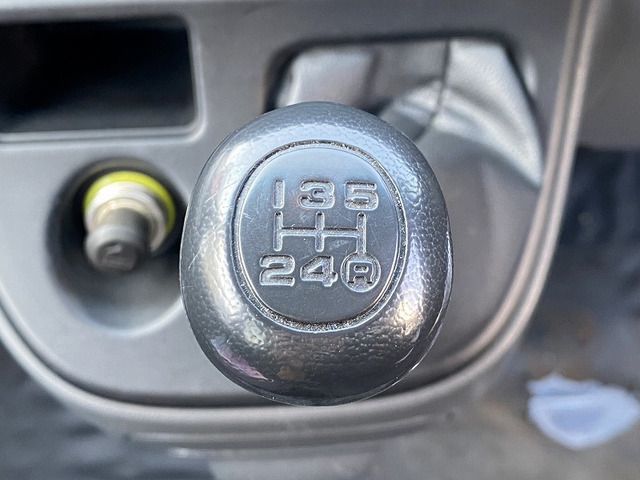 SUBARU SAMBAR VAN 2015 Image 31