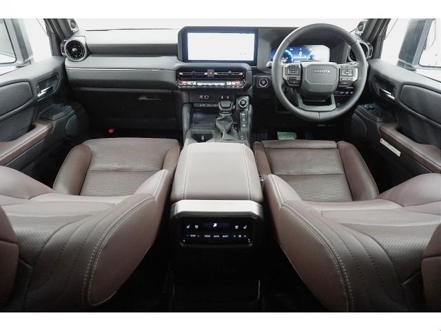 TOYOTA LANDCRUISER 250 2025 Image 31