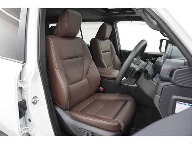 TOYOTA LANDCRUISER 250 2025 Image 31