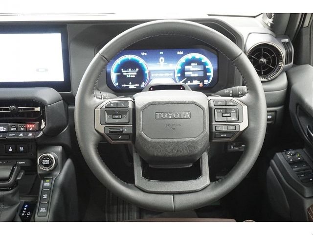 TOYOTA LANDCRUISER 250 2025 Image 31