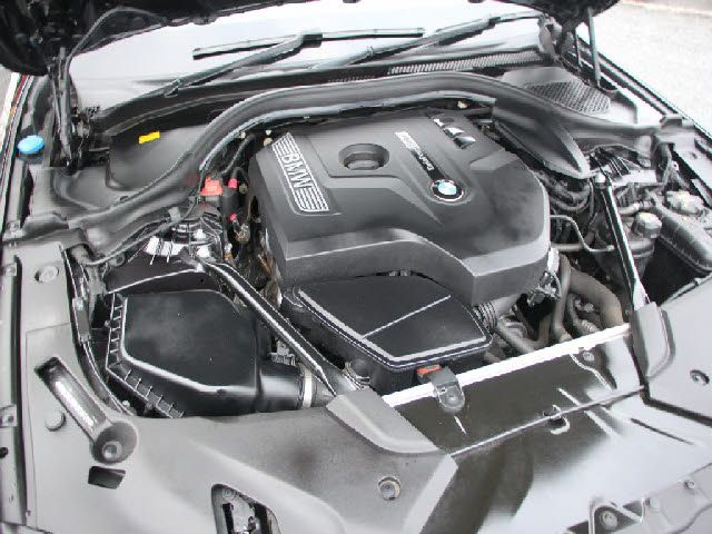 BMW 5SERIES SEDAN 2017 Image 31