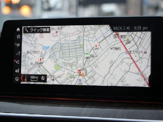 BMW 5SERIES SEDAN 2017 Image 31