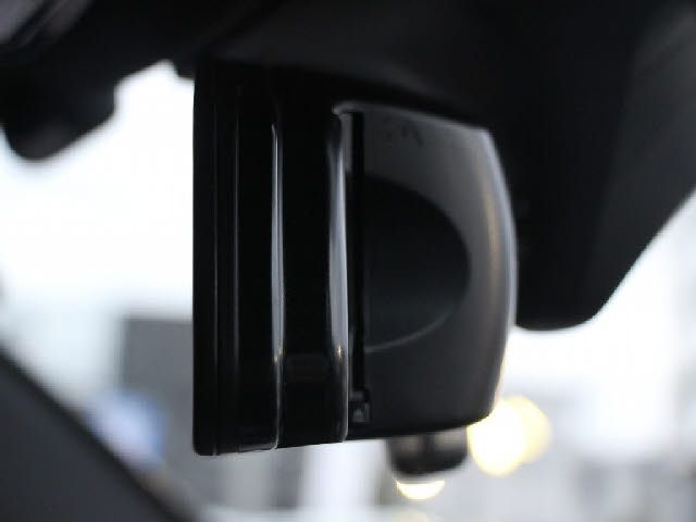 BMW 5SERIES SEDAN 2017 Image 31