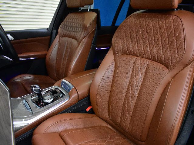 BMW X7 2020 Image 31