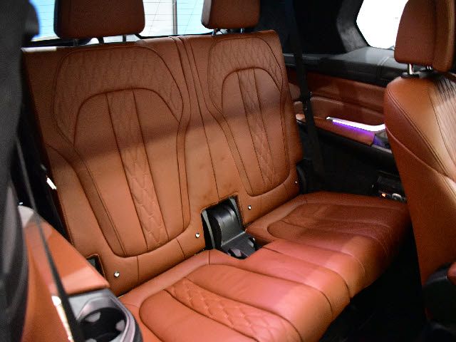 BMW X7 2020 Image 31