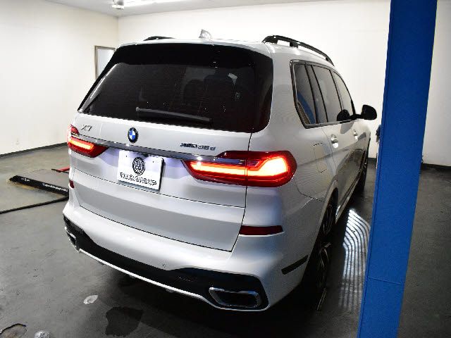 BMW X7 2020 Image 31