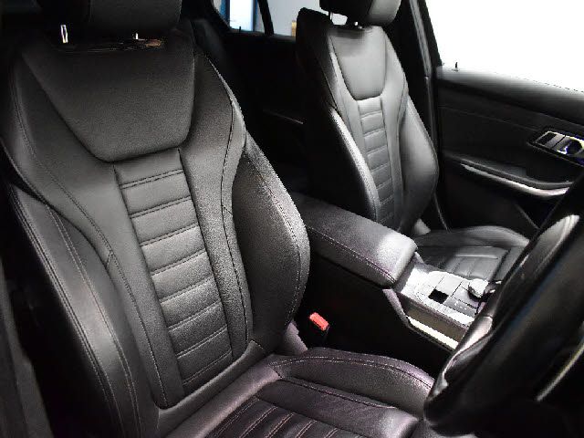 BMW 3SERIES SEDAN 2019 Image 31