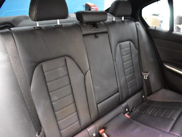 BMW 3SERIES SEDAN 2019 Image 31