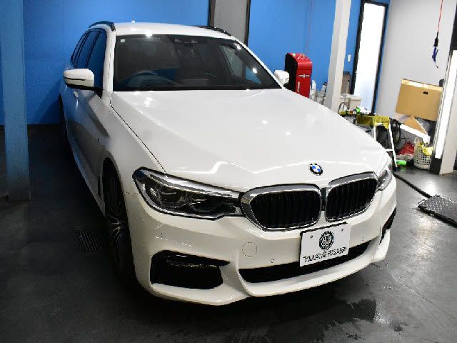 BMW 5SERIES TOURING 2018 Image 31