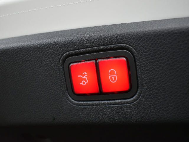 MERCEDES BENZ MERCEDES AMG CLS CLA 2019 Image 31