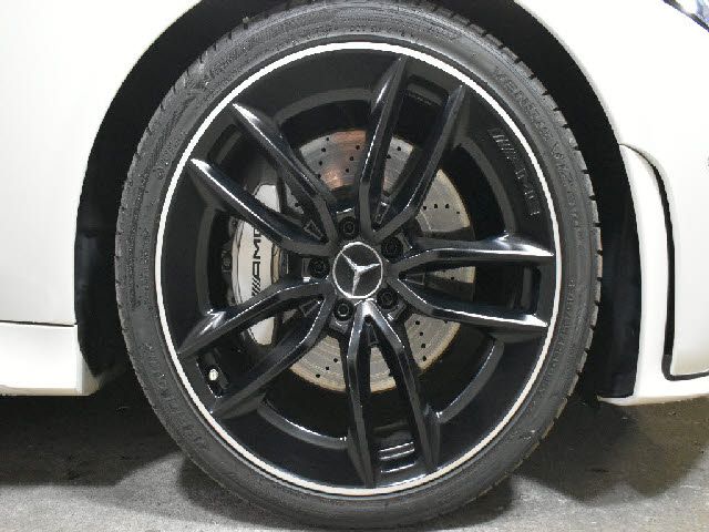 MERCEDES BENZ MERCEDES AMG CLS CLA 2019 Image 31