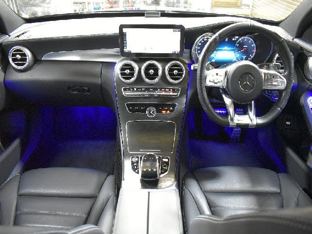 MERCEDES BENZ MERCEDES AMG C STATI 2019 Image 31