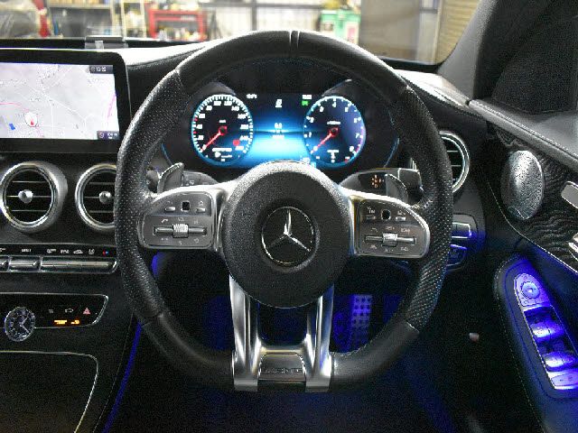 MERCEDES BENZ MERCEDES AMG C STATI 2019 Image 31