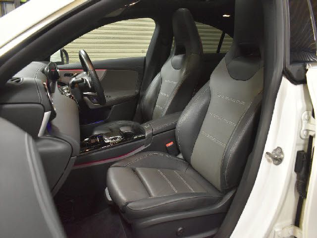 MERCEDES BENZ CLA CL 2020 Image 31