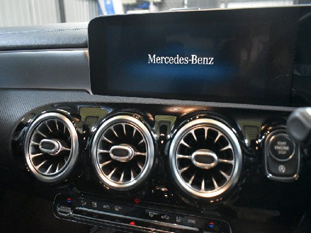 MERCEDES BENZ CLA CL 2020 Image 31