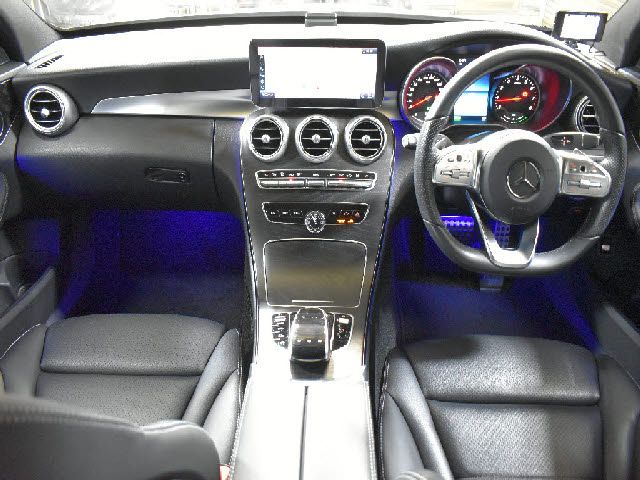 MERCEDES BENZ C CLAS 2019 Image 31