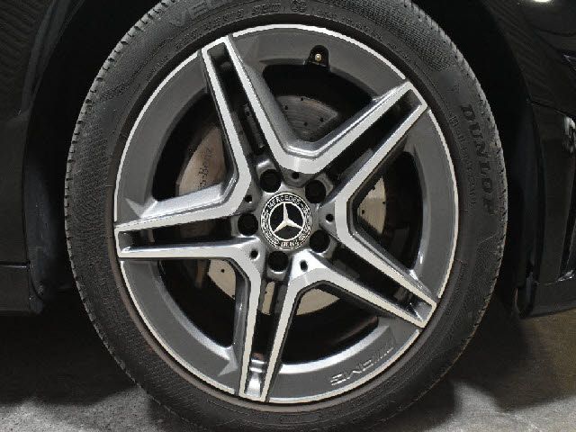 MERCEDES BENZ C CLAS 2019 Image 31
