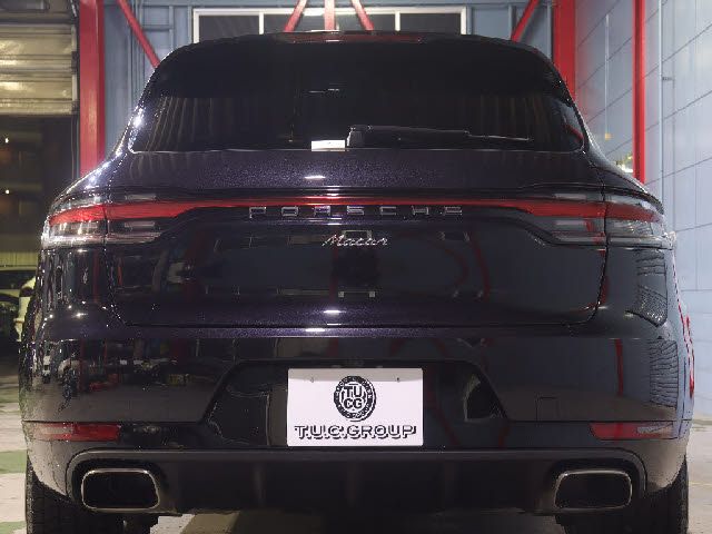 PORSCHE MACAN 2019 Image 31