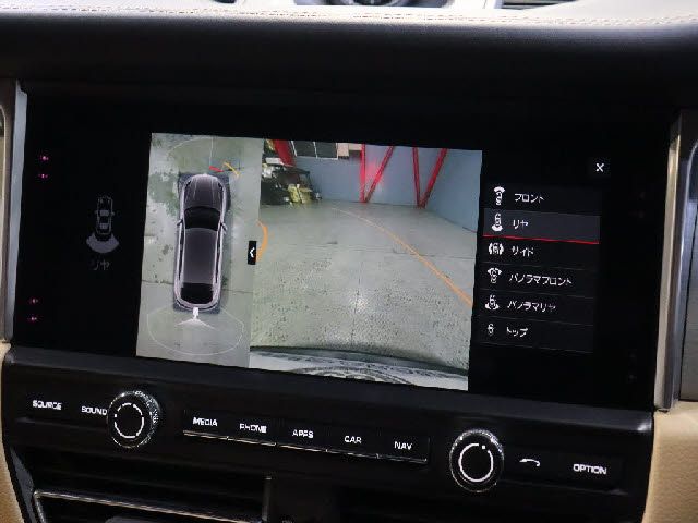 PORSCHE MACAN 2019 Image 31