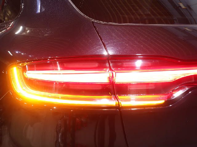 PORSCHE MACAN 2019 Image 31