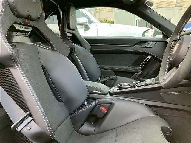 PORSCHE 911 2026 Image 31