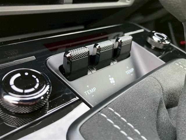 PORSCHE 911 2026 Image 31