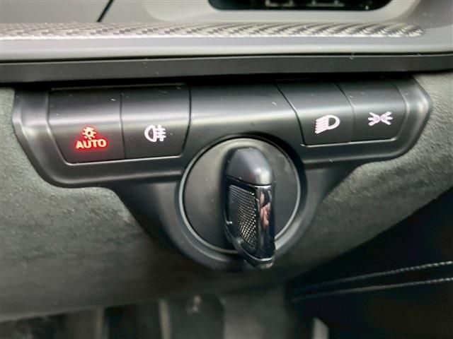 PORSCHE 911 2026 Image 31